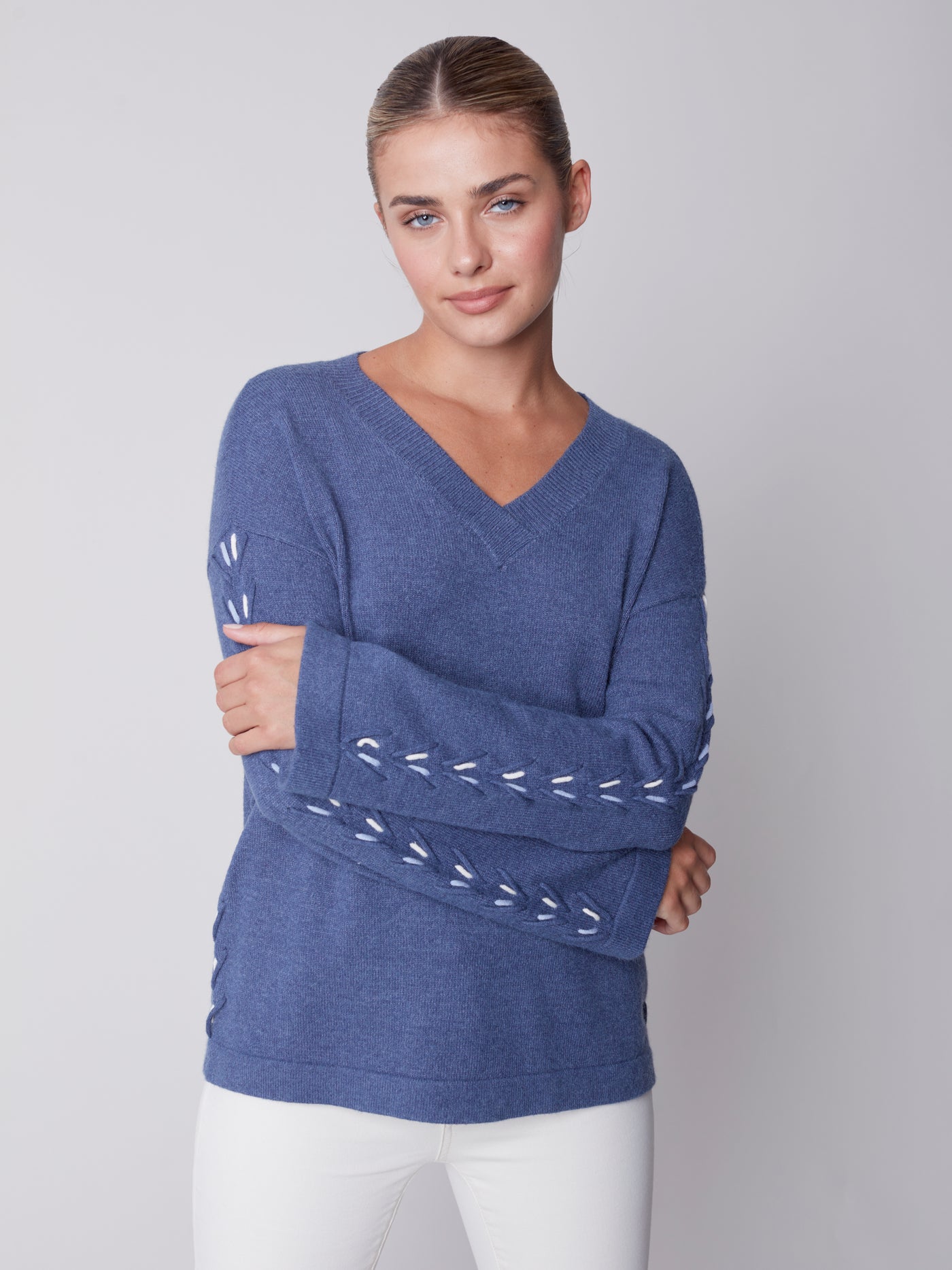 Charlie B Top - V-Neck Sweater - Denim