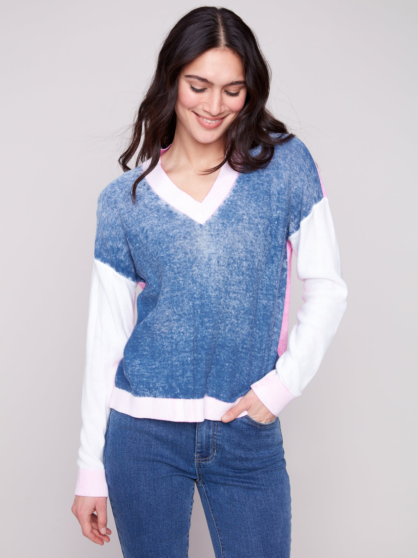 Charlie B Top - V-Neck Sweater - Denim