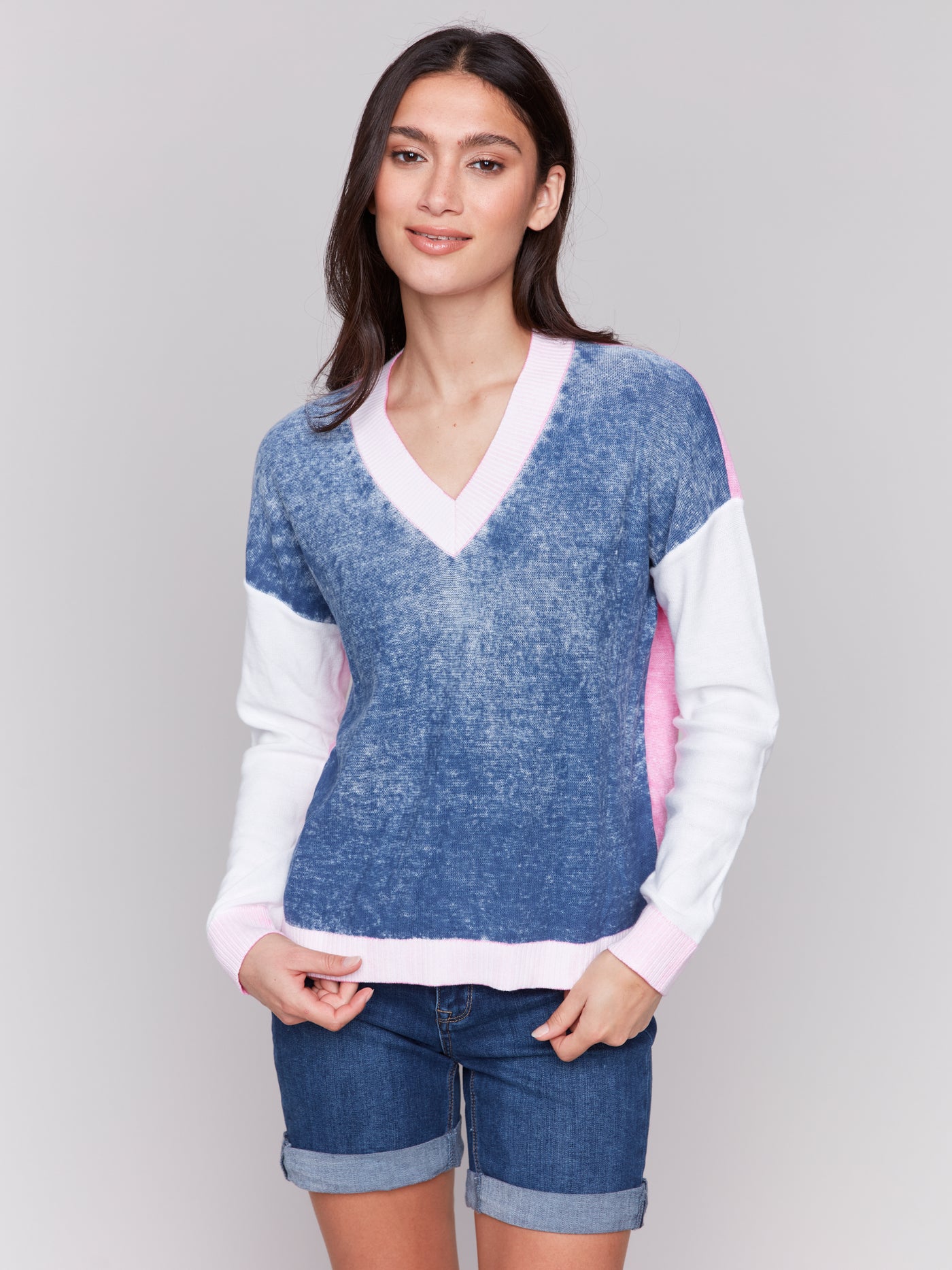 Charlie B Top - V-Neck Sweater - Denim