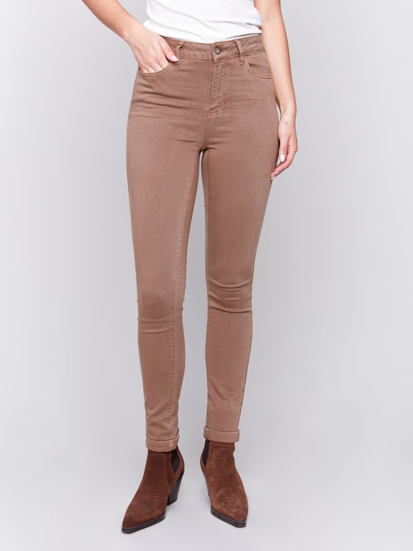 Charlie B Pant - Twill Jeans - Truffle