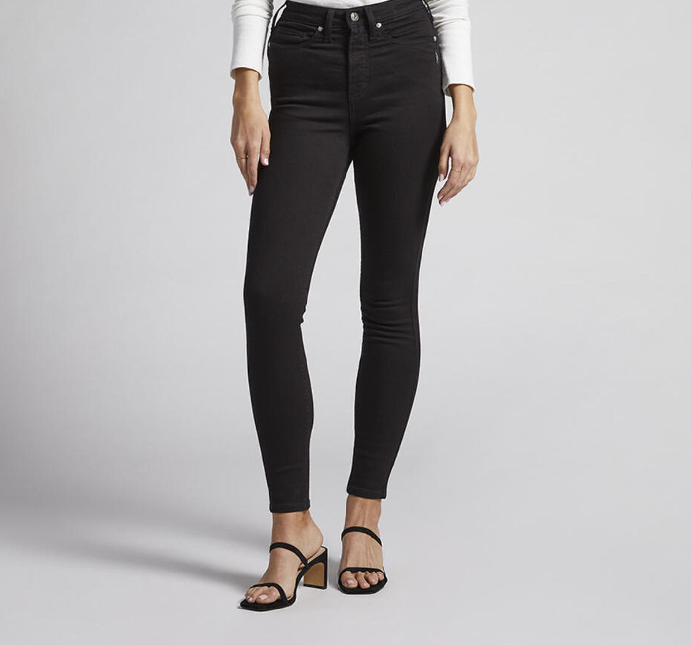 Silver Jeans - Infinite Fit High - Black