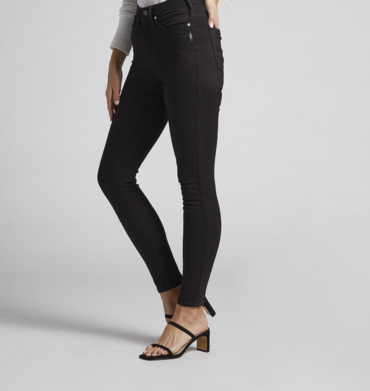Silver Jeans - Infinite Fit High - Black - XSMALL