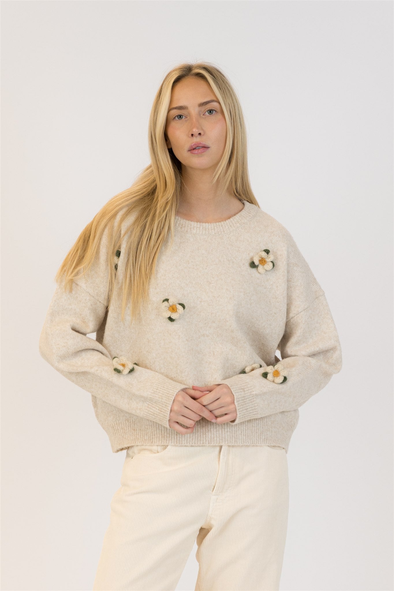 Lyla+Luxe Top - HollyFlower Crew - Oatmeal