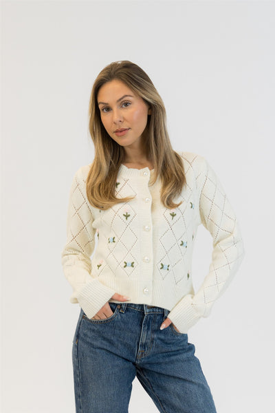Lyla+Luxe Top - Lacey Rose Cardi - White
