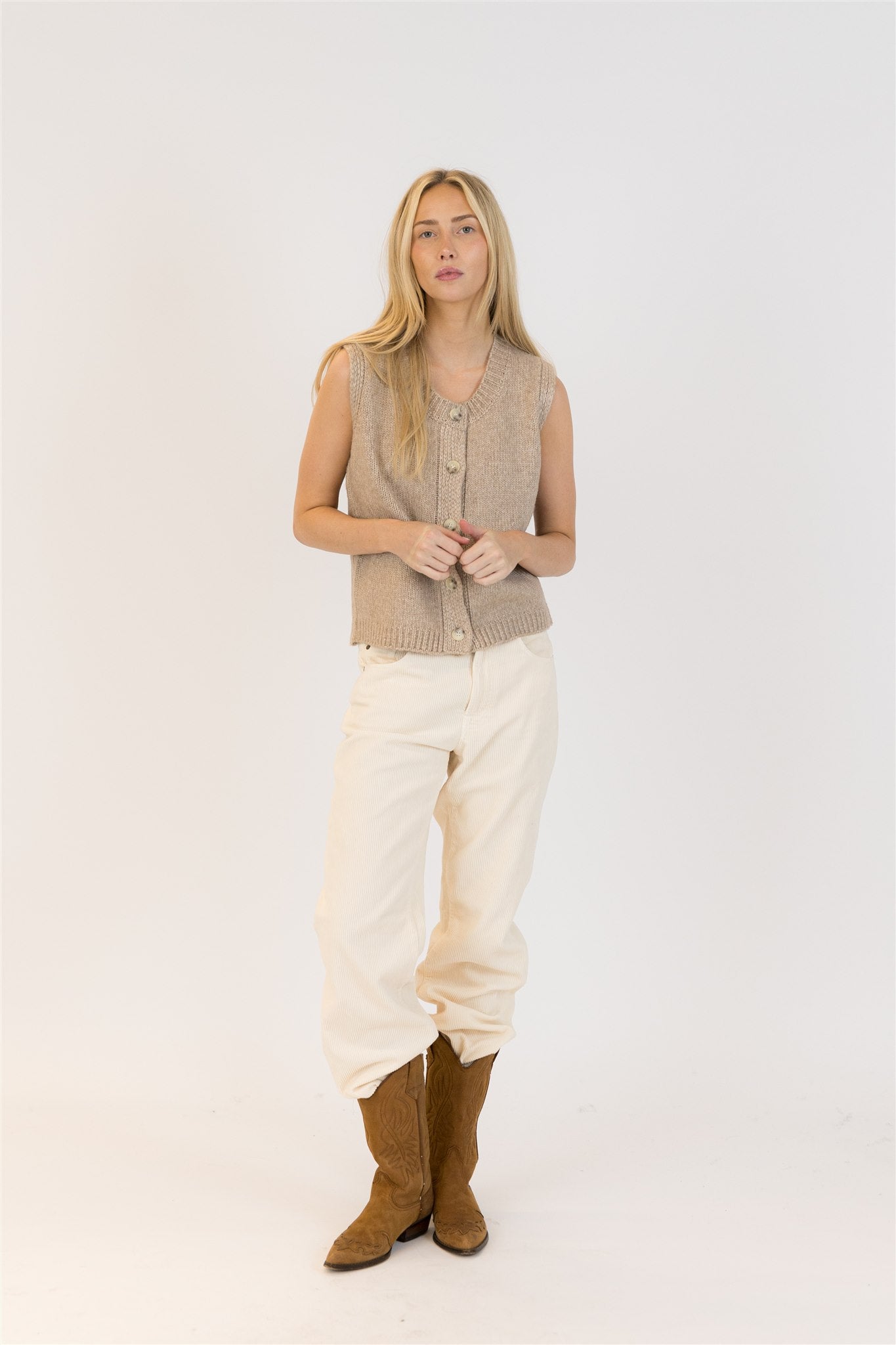 Lyla+Luxe Top - Pam Vest - Driftwood