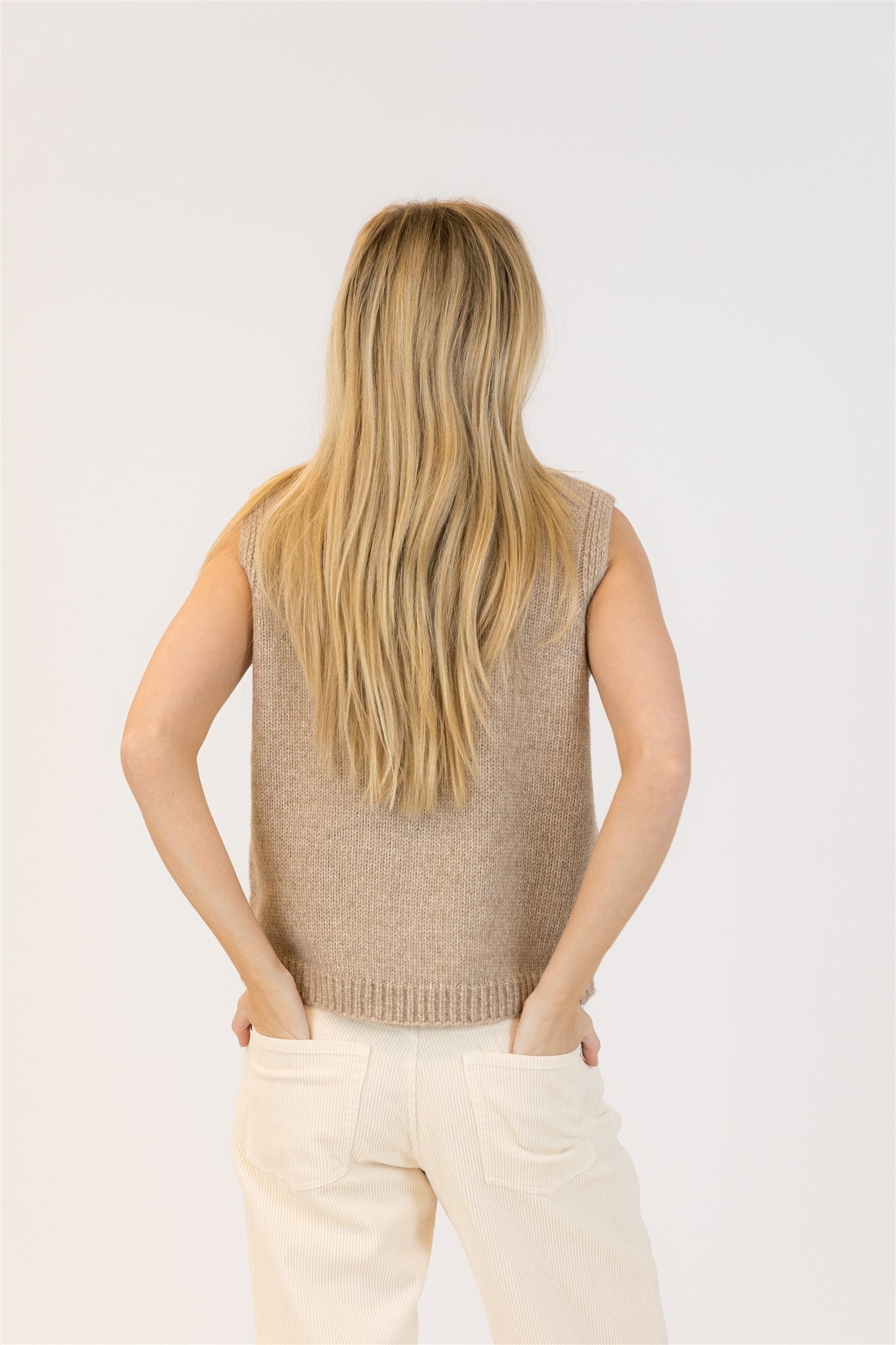 Lyla+Luxe Top - Pam Vest - Driftwood