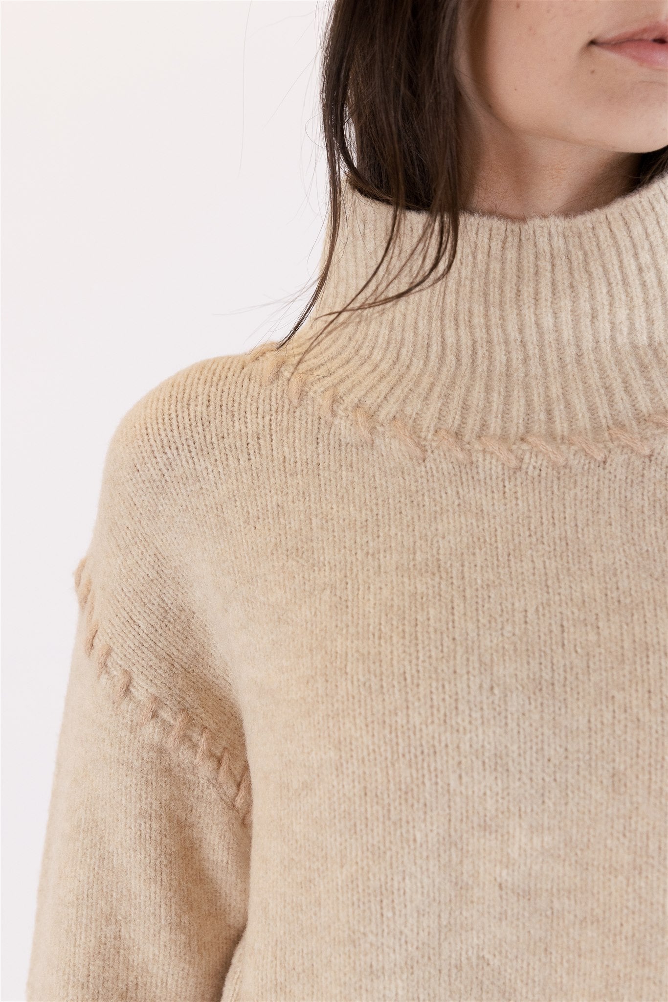Lyla+Luxe Top - Stitch Sweater - Oats