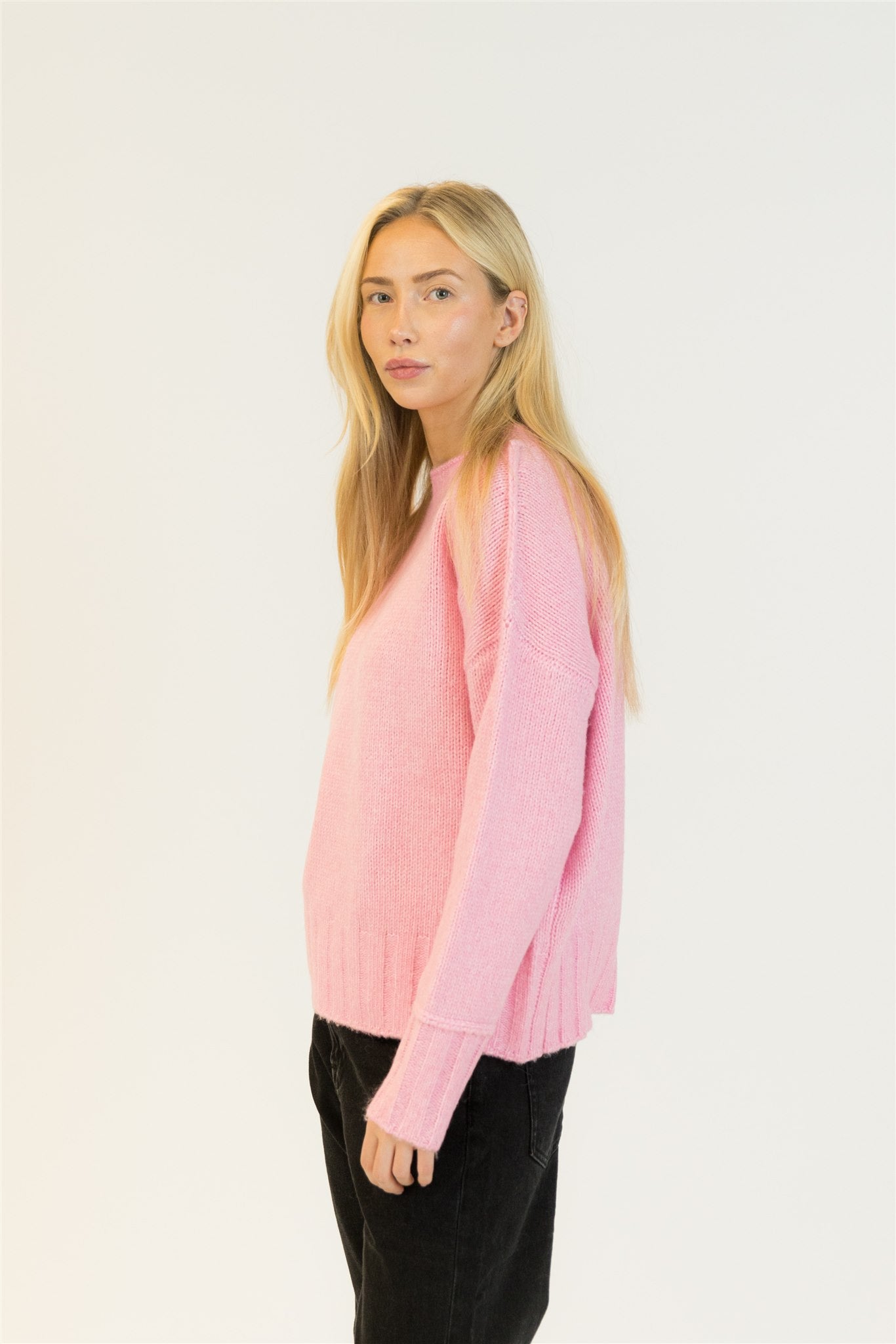 Lyla+Luxe Top - Tanya Crew - Candy