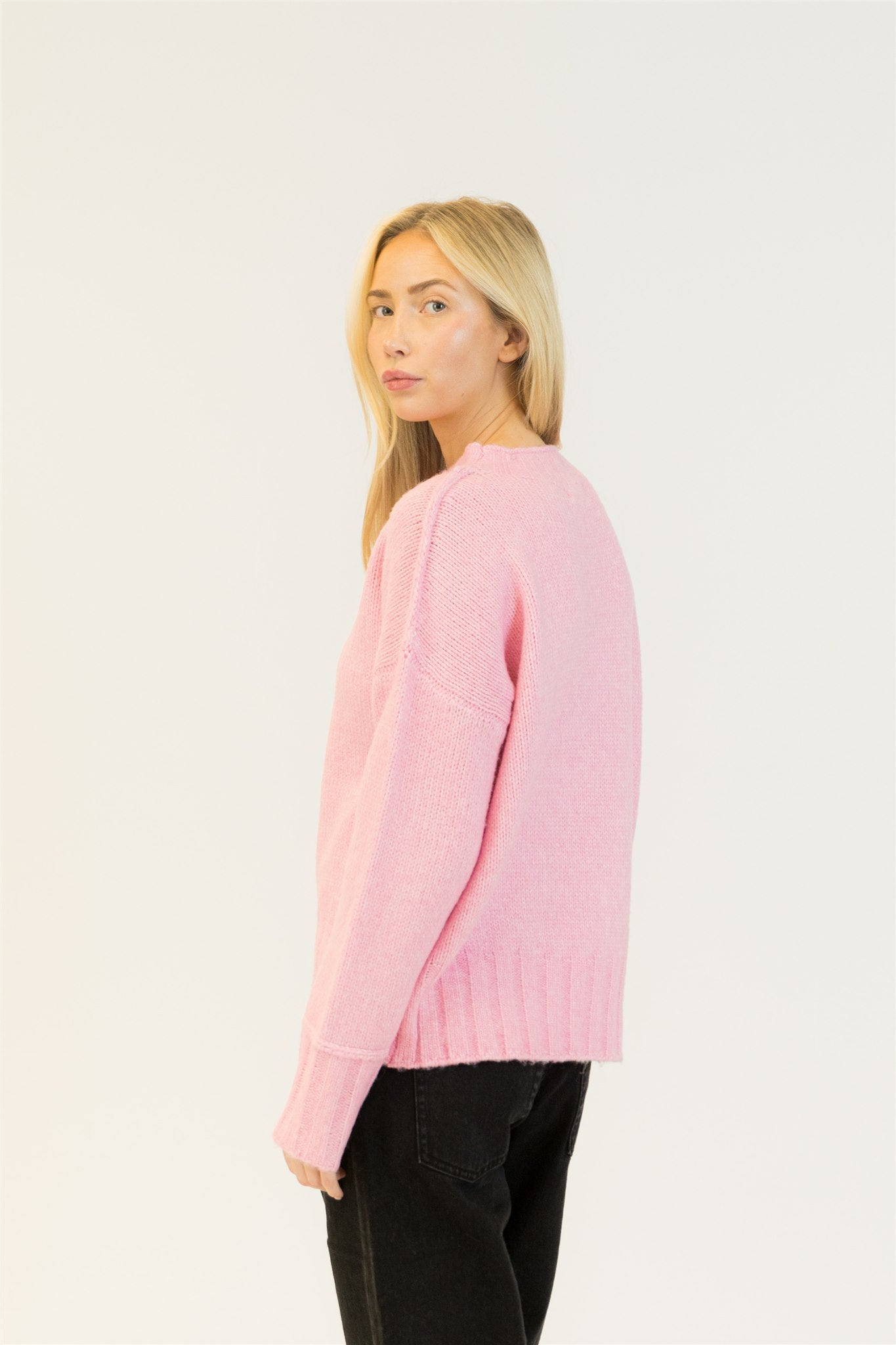 Lyla+Luxe Top - Tanya Crew - Candy