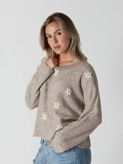 Lyla+Luxe Top - Aiden Daisy Sweater - Oat