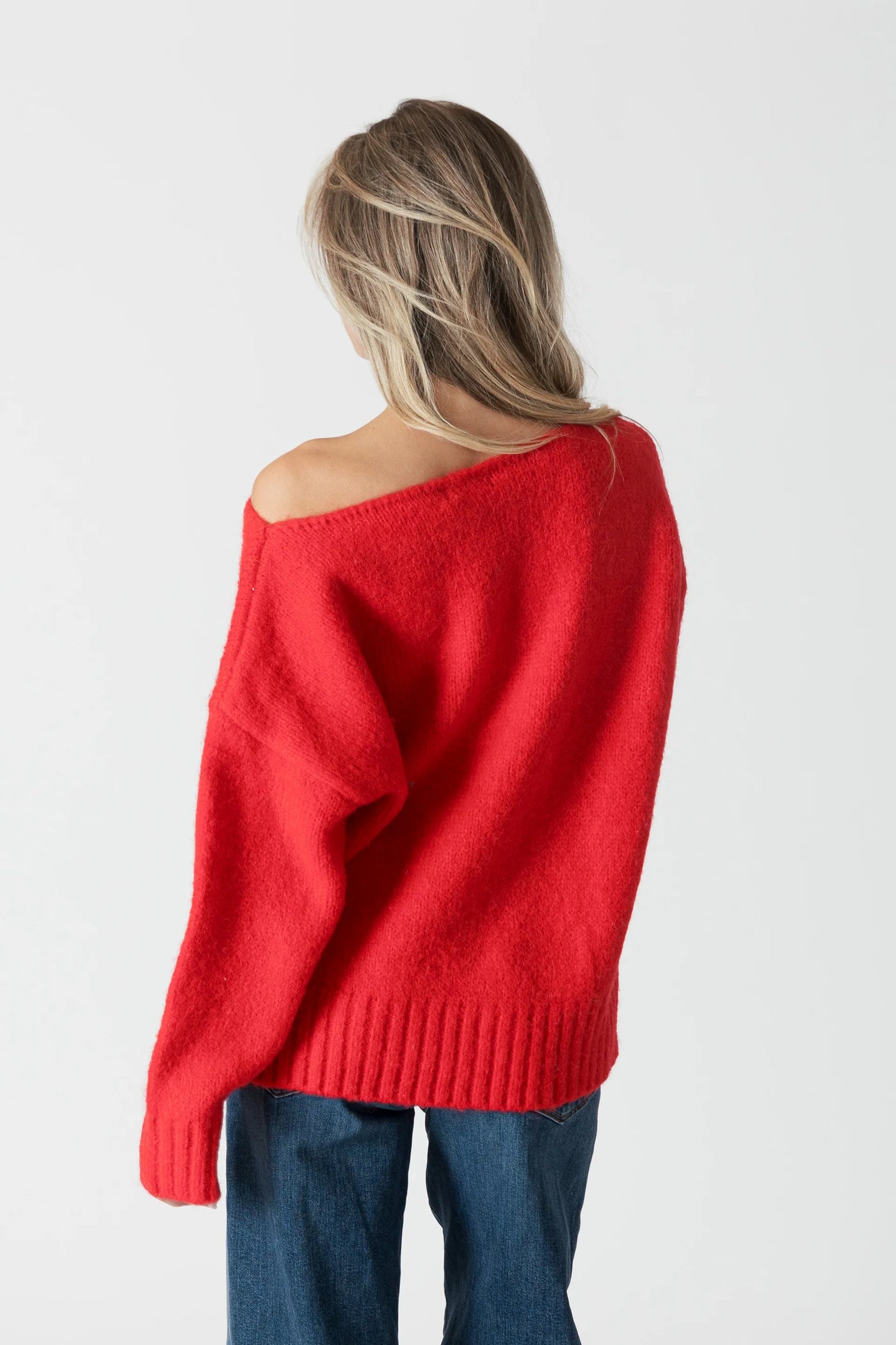 Lyla+Luxe Top - Cinna Boat Neck - Red