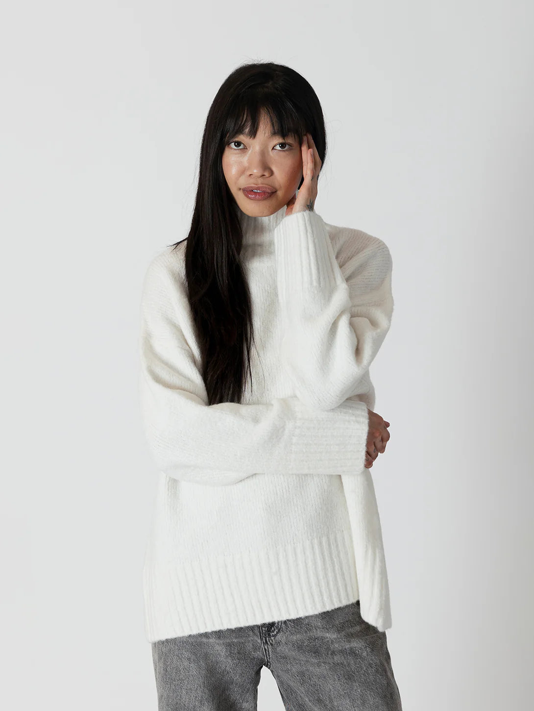 Lyla+Luxe Top - Oliver Luxe Sweater - Off White