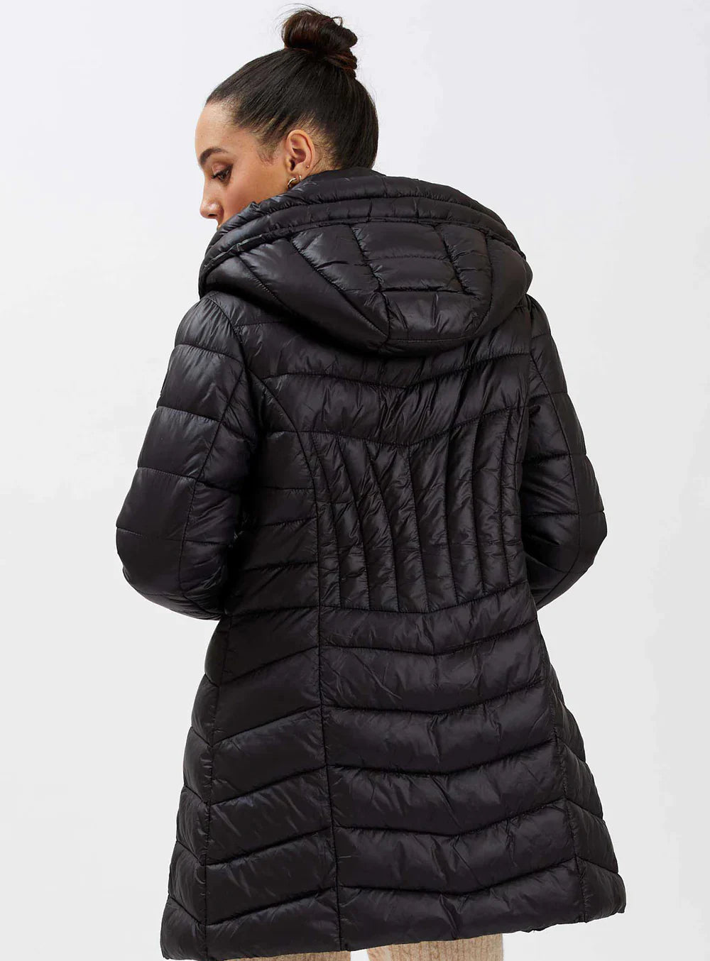 Point Zero Coat - Aurora Quilted - Black 8168410 - MEDIUM